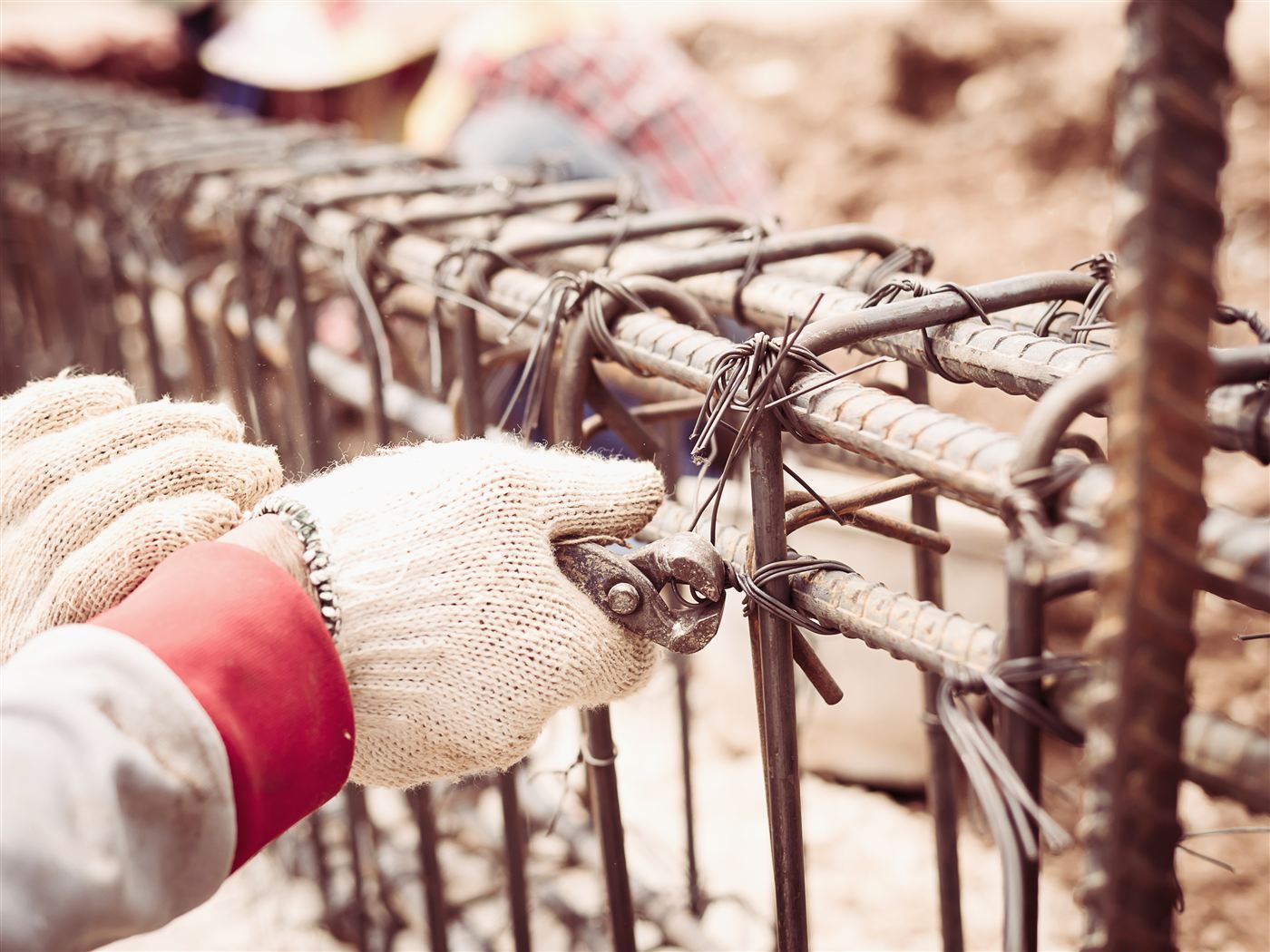 Reinforced concrete rebar installation